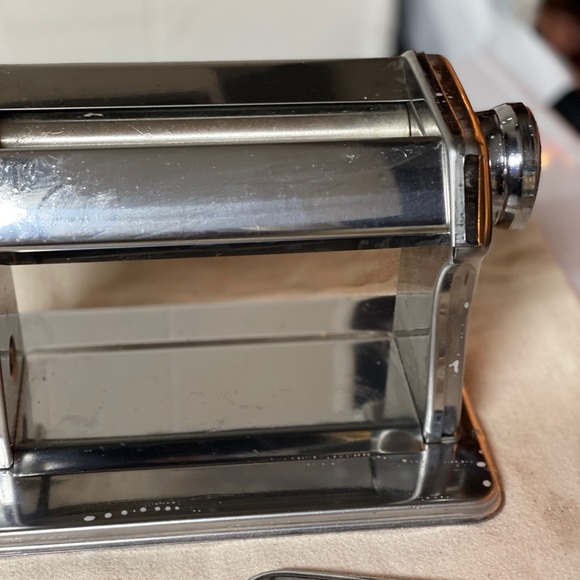 Homemade Pasta Maker - Picture 2 of 9